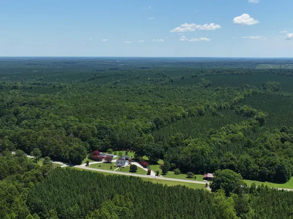 Corner Rd, Java, VA 24565