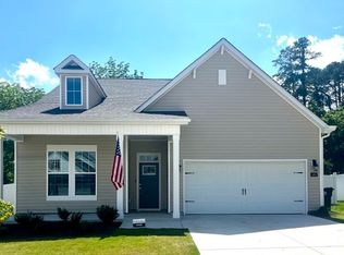 406 Thistle Meadow Ln, Aberdeen, NC 28315