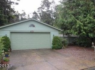 40 Beaver Tree Ln, Lincoln City, OR 97367
