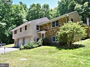105 Woodland Rd, Boyertown, PA 19512