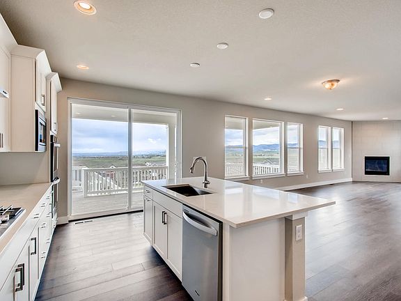 3rd image of 1027 W Hopkins Dr #44XNMU