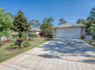 7110 Snug Waters Rd, Navarre, FL 32566