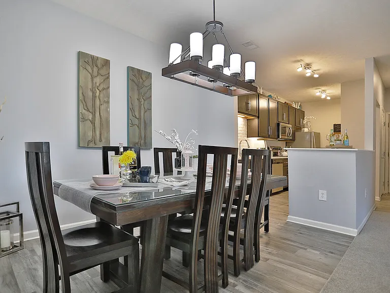 Landings At Beckett Ridge — Photo 8