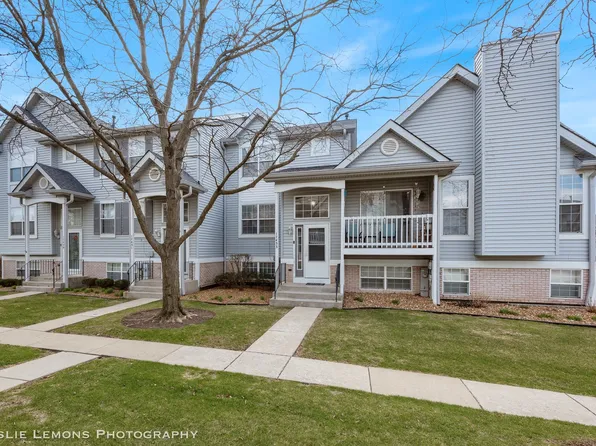 17433 Yakima Dr, Lockport, IL 60441