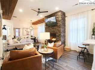 138B Pine St #B, Blowing Rock, NC 28605