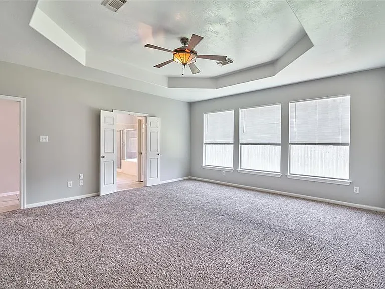 13714 Hillingdale Ln — Photo 32