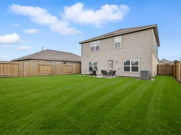11034 Hillside Creek Dr, Humble, TX 77396