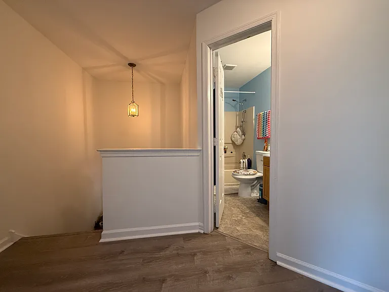 120 Village Dr — Photo 23