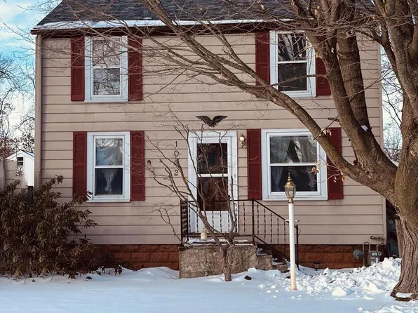 1002 83rd STREET, Kenosha, WI 53143