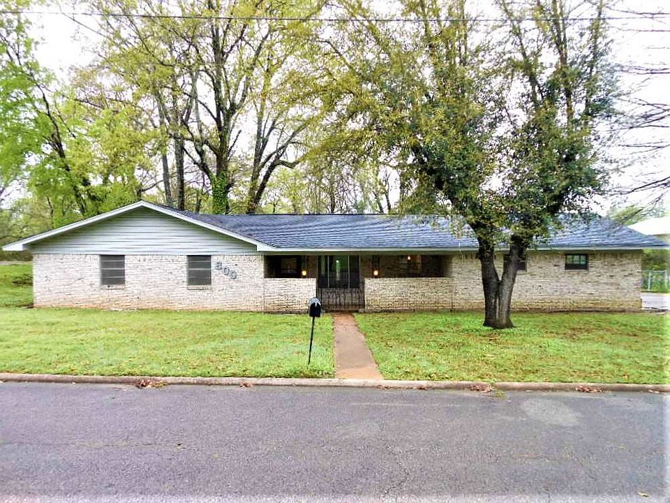 1st image of 800 Circle Dr