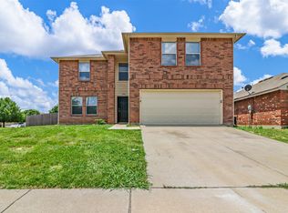 4901 Water Ridge Ln, Fort Worth, TX 76179