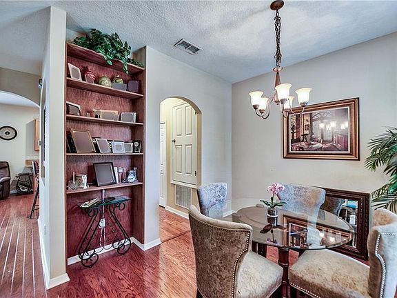 2nd image of 14404 Clarkson Dr