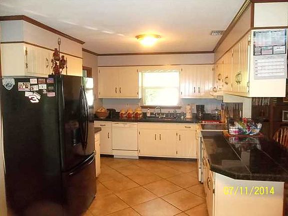 5th image of 2081 Sky Vista Dr W
