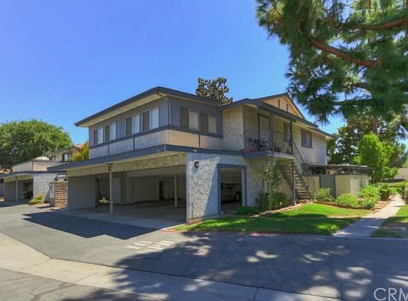 4th image of 827 E Lugonia Ave