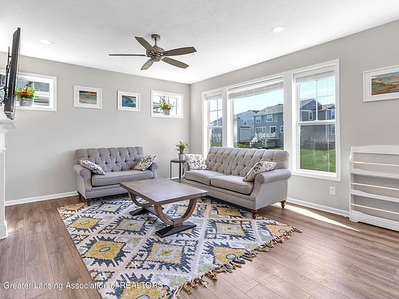 5th image of 3885 Baulistrol Dr