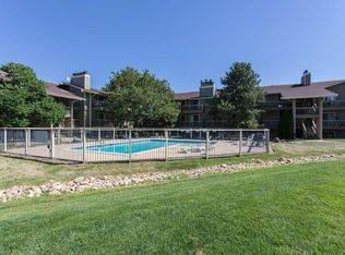 695 Manhattan Dr APT 112, Boulder, CO 80303