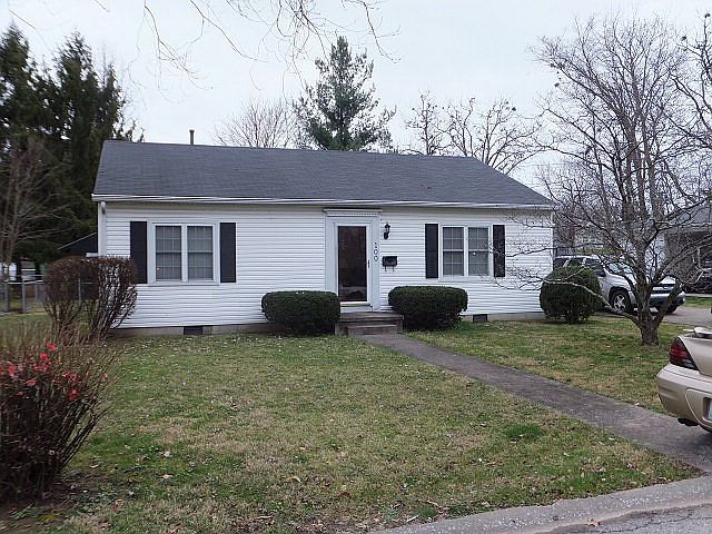 1st image of 100 Collins Dr