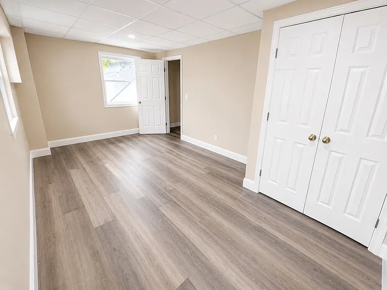 199 Main St #4 — Photo 4