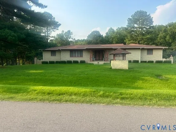 23802 Addison St, North Dinwiddie, VA 23803