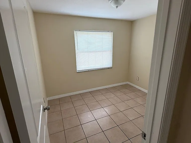 2106 Fiesta Ct — Photo 11