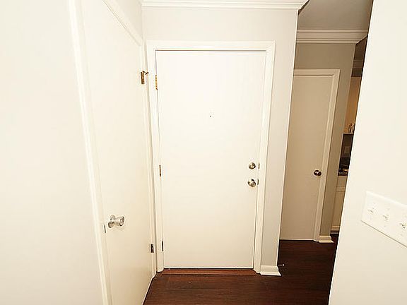 3rd image of 1195 Village Creek Ln #1406