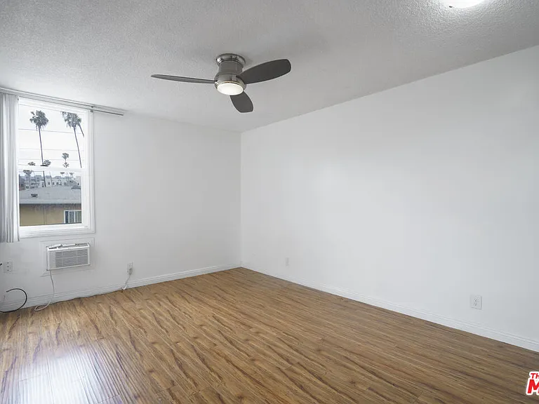 425 S Kenmore Ave #311 — Photo 15