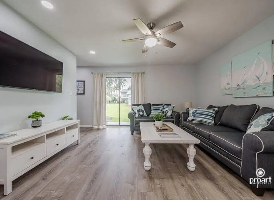 97 Cross Creek Rd #25