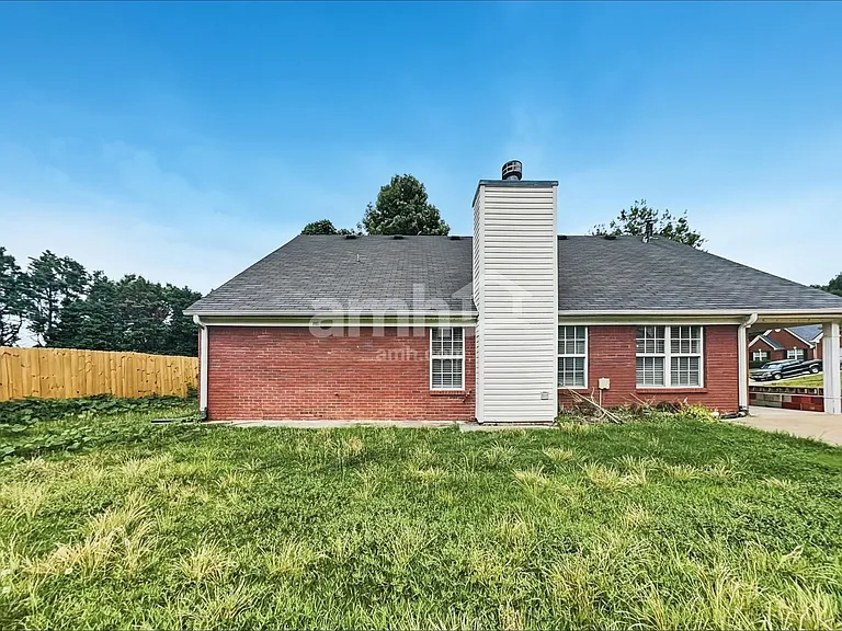 840 James Ridge Dr — Photo 17