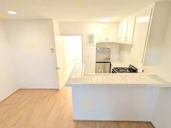 362 S Rexford Dr #10, Beverly Hills, CA 90212