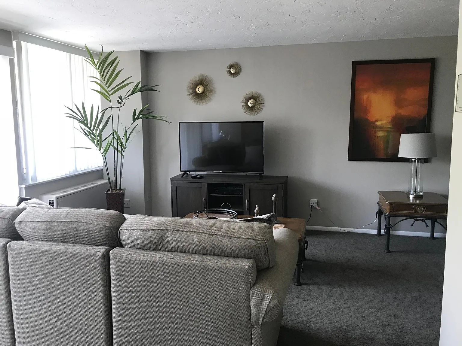 12900 Lake Ave — Photo 3