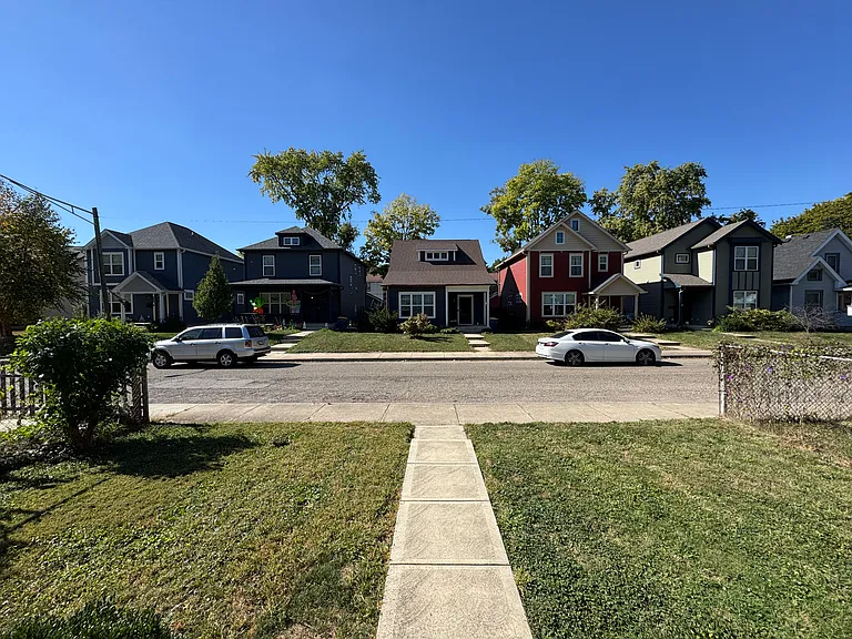 3649 Graceland Ave — Photo 26