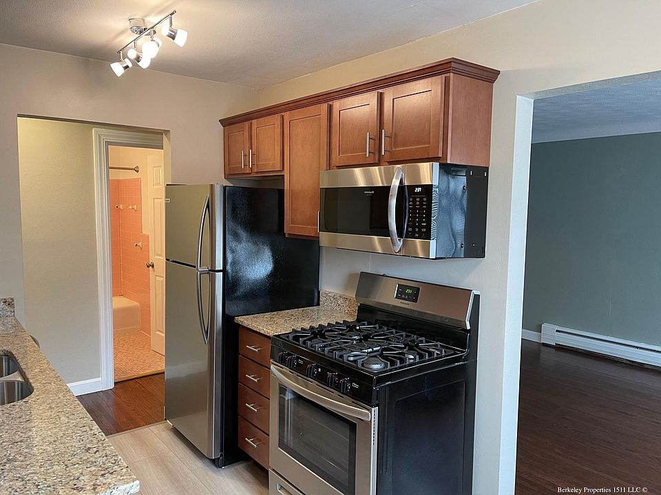 1st image of 1511 7th St W #2
