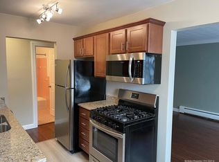 1511 7th St W #2, Saint Paul, MN 55102