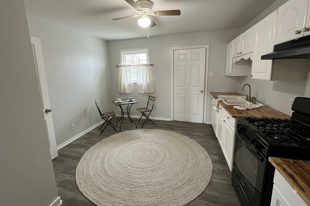 2 bed, 800 sqft, $850 — Photo 4