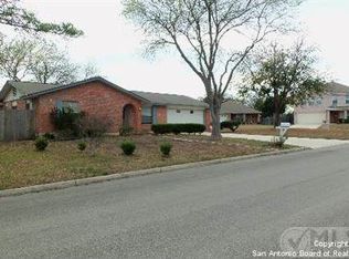 319 Balboa Dr, Universal City, TX 78148
