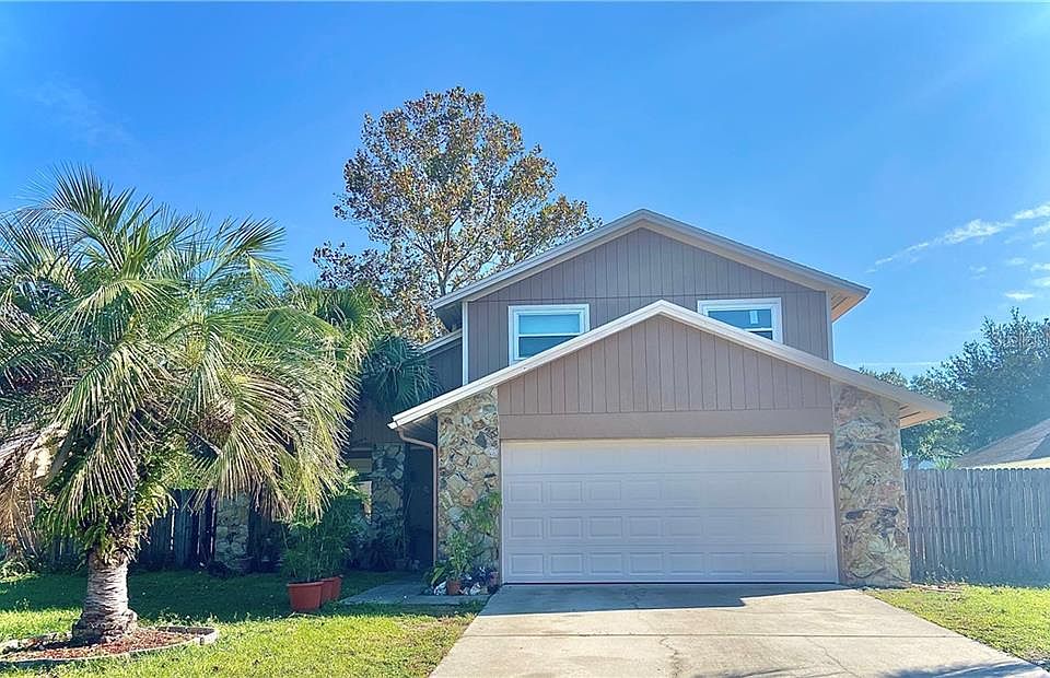 1st image of 15803 Cottontail Pl