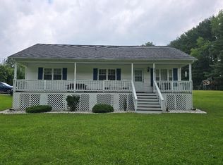 284 E Whitby Rd, Shady Spring, WV 25918