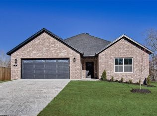 20 Orkney Dr, Bella Vista, AR 72715