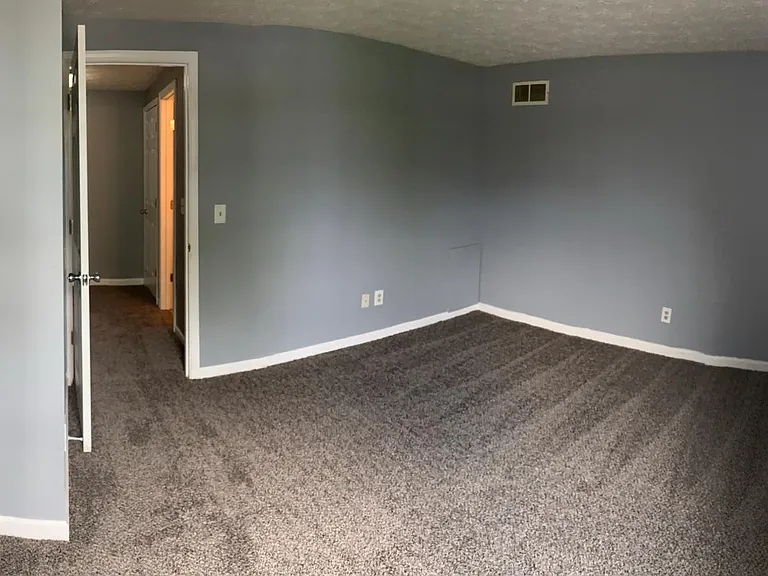 5611 Excalibur Pl — Photo 8