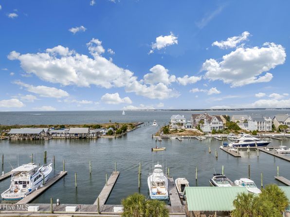 A7 Keelson Row, Bald Head Island, NC 28461