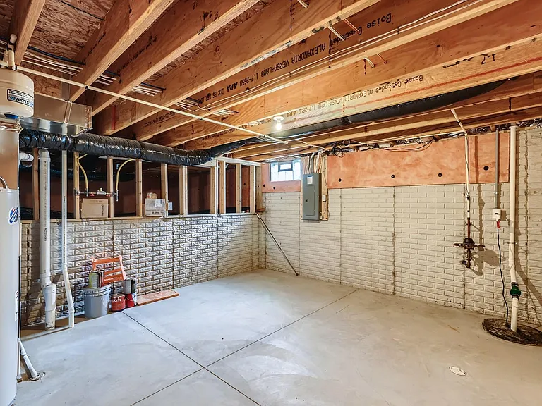 259 Linda Lee Ln — Photo 5