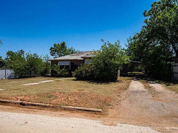 3rd image of 1821 Avenue K