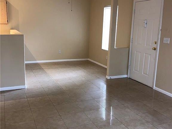 3rd image of 5902 Vegas Dr