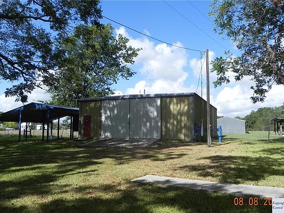 3rd image of 1103 County Road 200