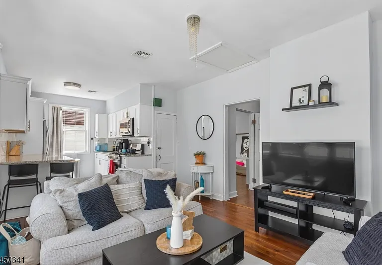 200 Joralemon St #2 — Photo 4