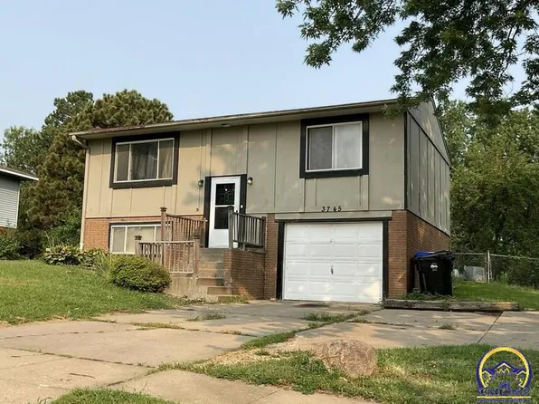 3745 SE Fremont St, Topeka, KS 66609
