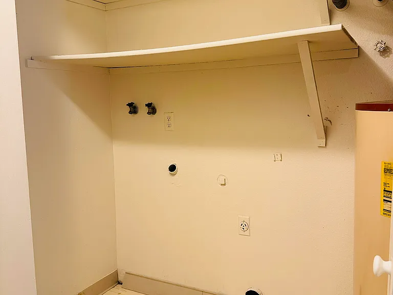 2330 SE Brookwood Ave #121 — Photo 12