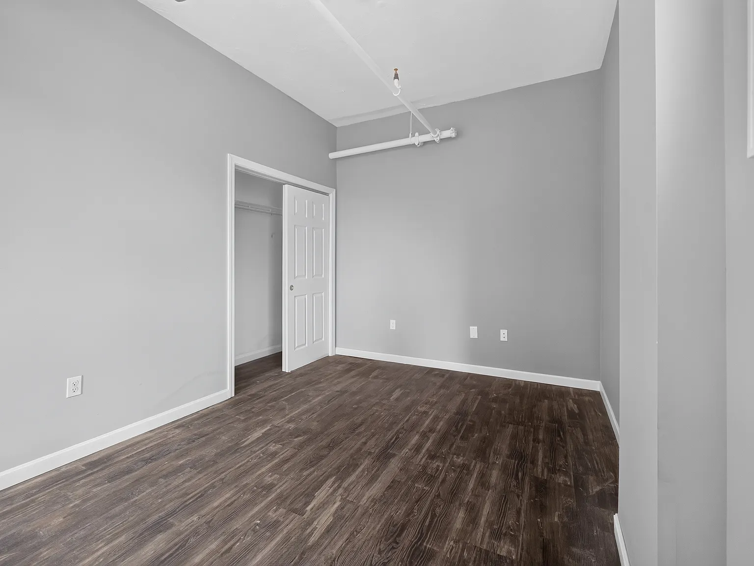 44 Front St — Photo 3