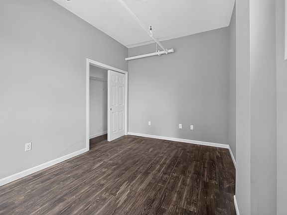 3rd image of 44 Front St #601