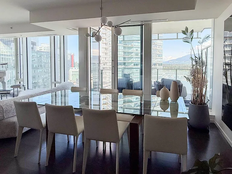 1011 Cordova St W #3007 — Photo 5